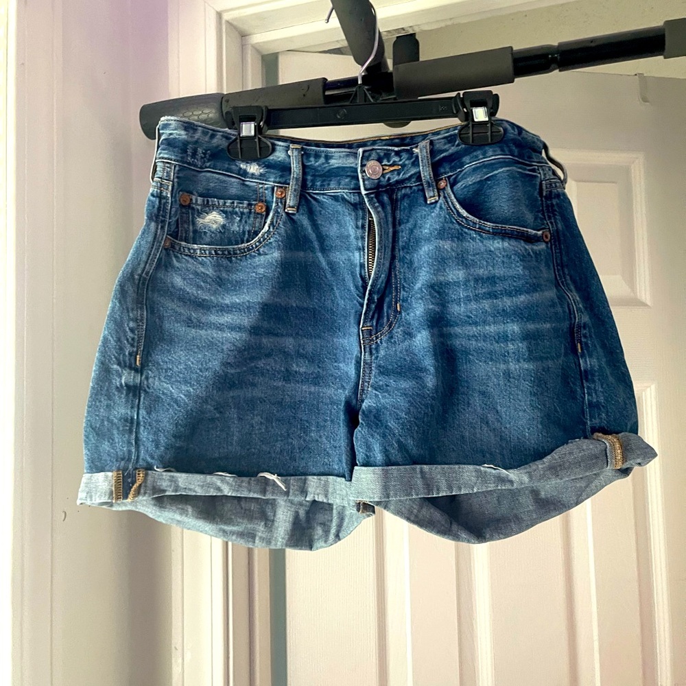 American eagle jean shorts size 6